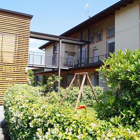 Charme Lake Loft Ispra Buitenkant foto